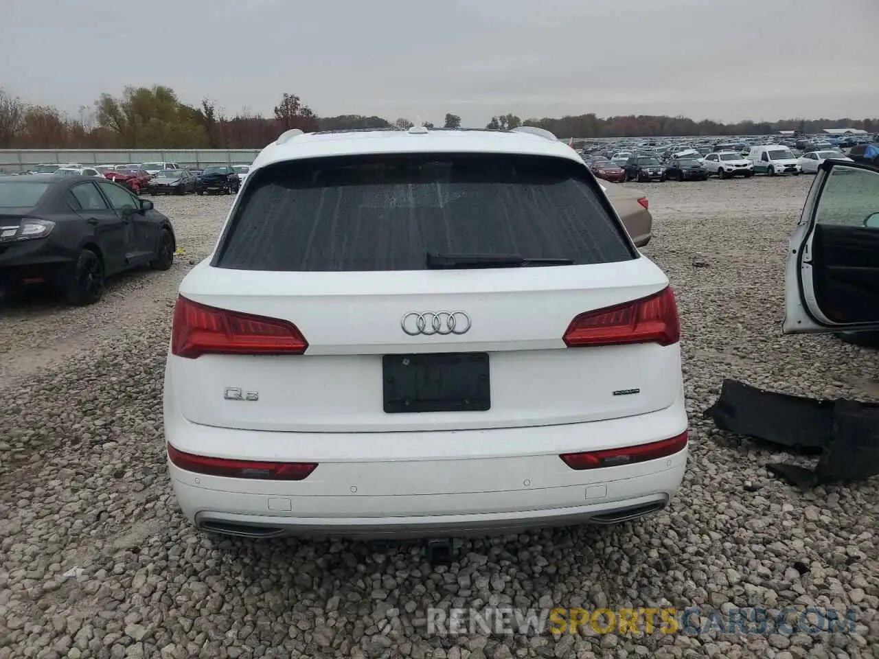 6 fotografías del automóvil dañado WA1BNAFY1K2044099 AUDI Q5 2019