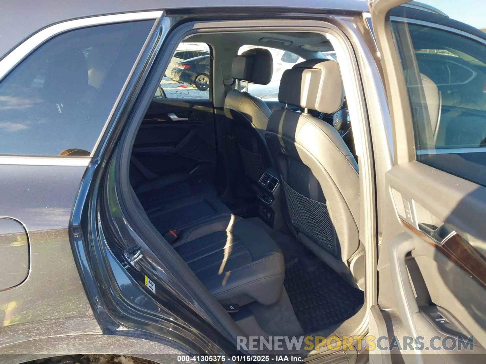 8 fotografías del automóvil dañado WA1BNAFY1K2077510 AUDI Q5 2019
