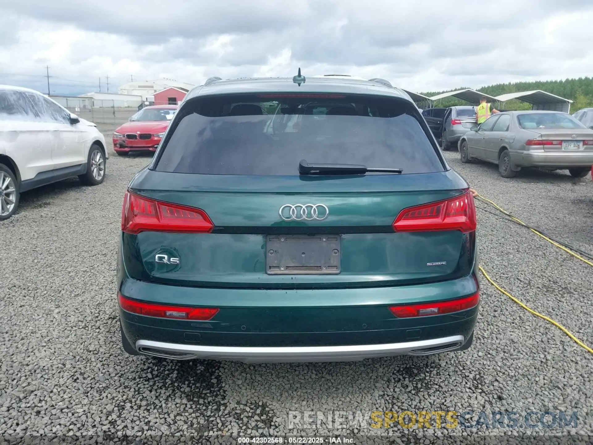 16 fotografías del automóvil dañado WA1BNAFY1K2126527 AUDI Q5 2019