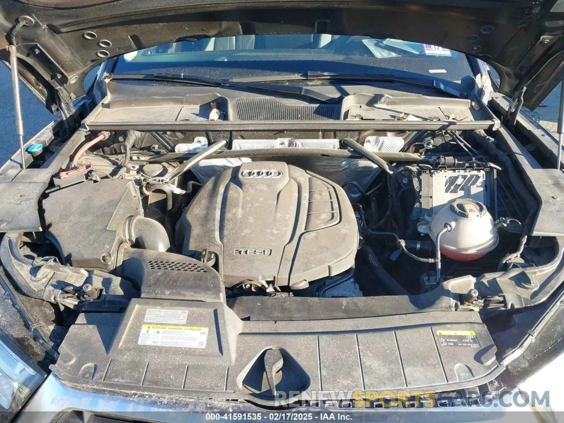 10 fotografías del automóvil dañado WA1BNAFY2K2050168 AUDI Q5 2019