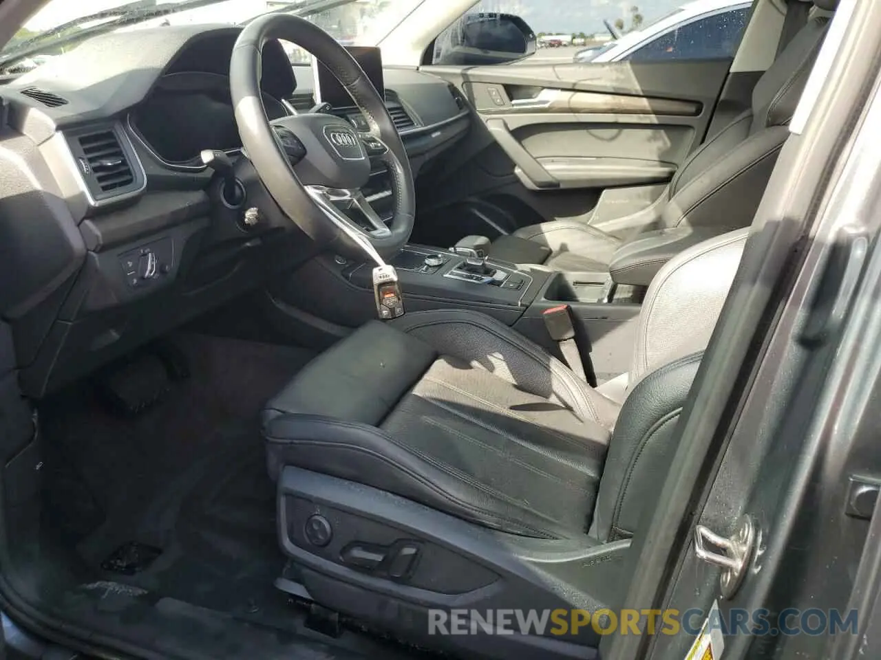 7 fotografías del automóvil dañado WA1BNAFY2K2057248 AUDI Q5 2019