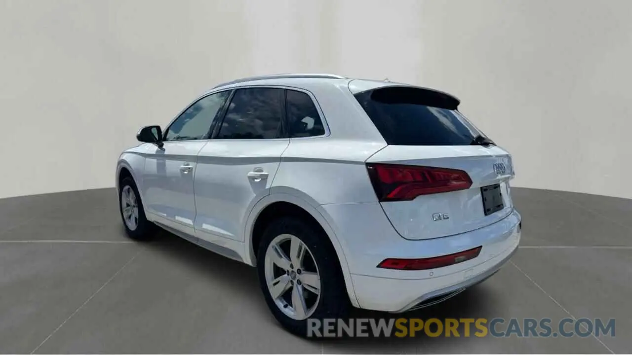 3 fotografías del automóvil dañado WA1BNAFY2K2080285 AUDI Q5 2019