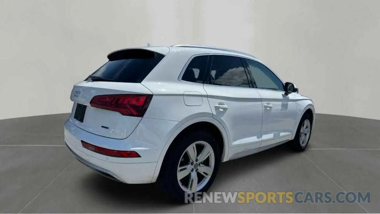 4 fotografías del automóvil dañado WA1BNAFY2K2080285 AUDI Q5 2019