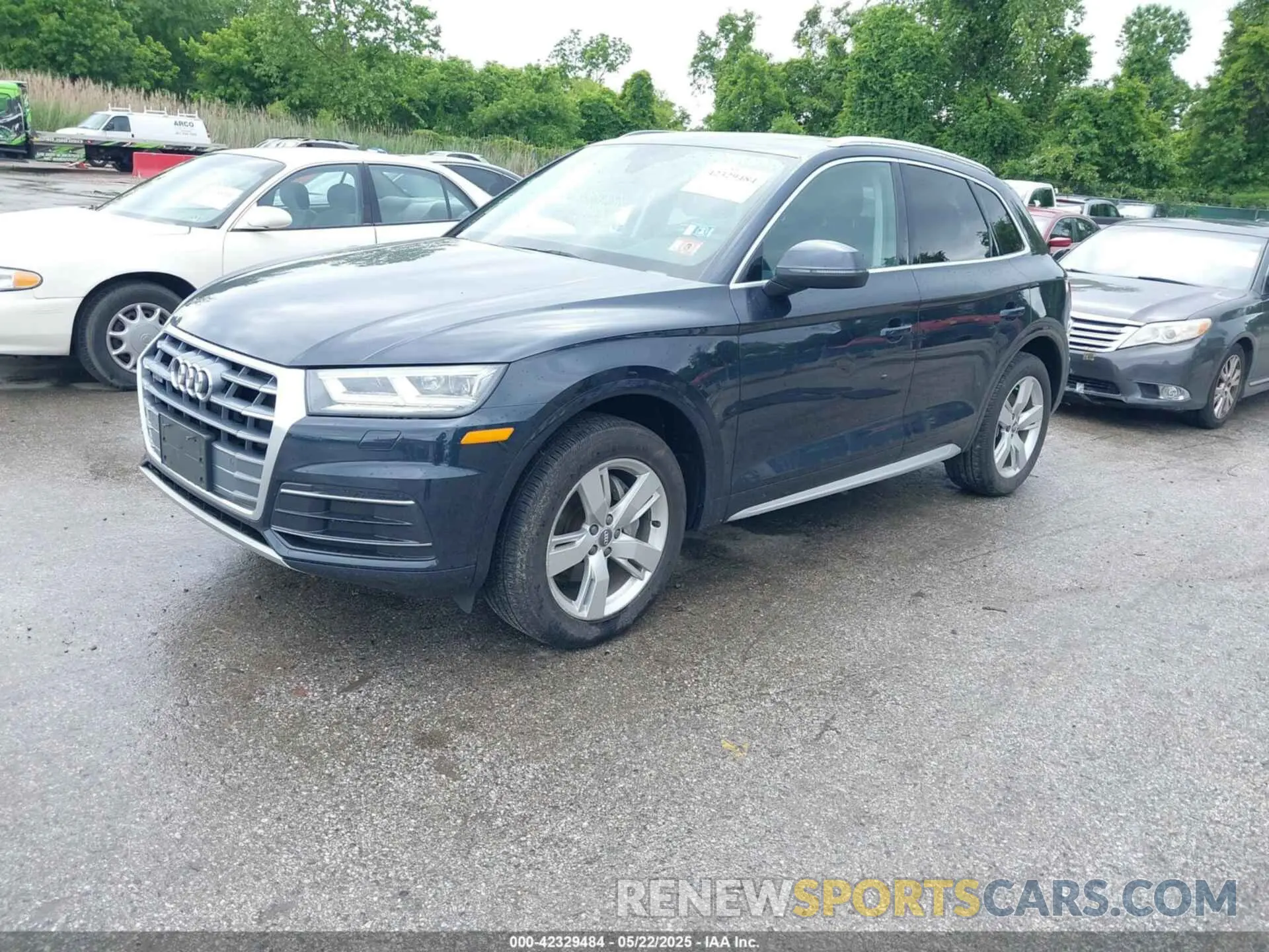 2 fotografías del automóvil dañado WA1BNAFY2K2080576 AUDI Q5 2019