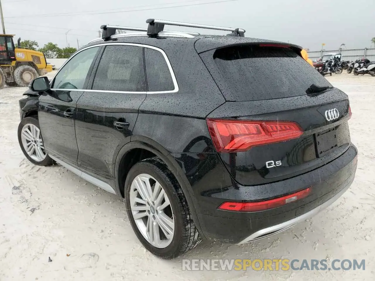 3 fotografías del automóvil dañado WA1BNAFY2K2084613 AUDI Q5 2019