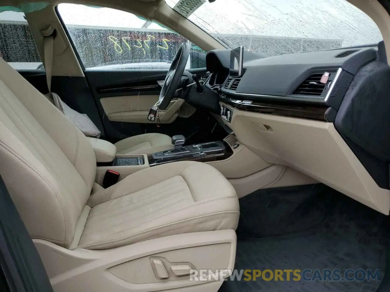 5 fotografías del automóvil dañado WA1BNAFY2K2084613 AUDI Q5 2019