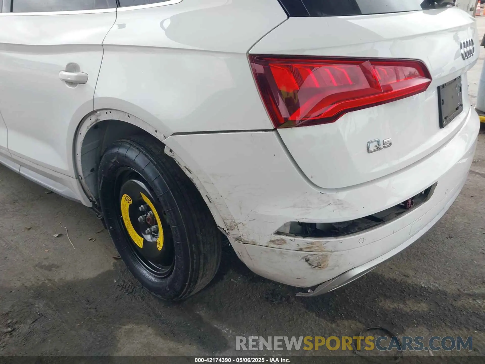 6 fotografías del automóvil dañado WA1BNAFY2K2102852 AUDI Q5 2019