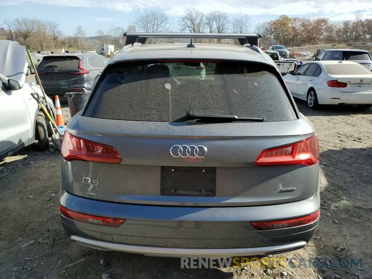 6 fotografías del automóvil dañado WA1BNAFY2K2118355 AUDI Q5 2019