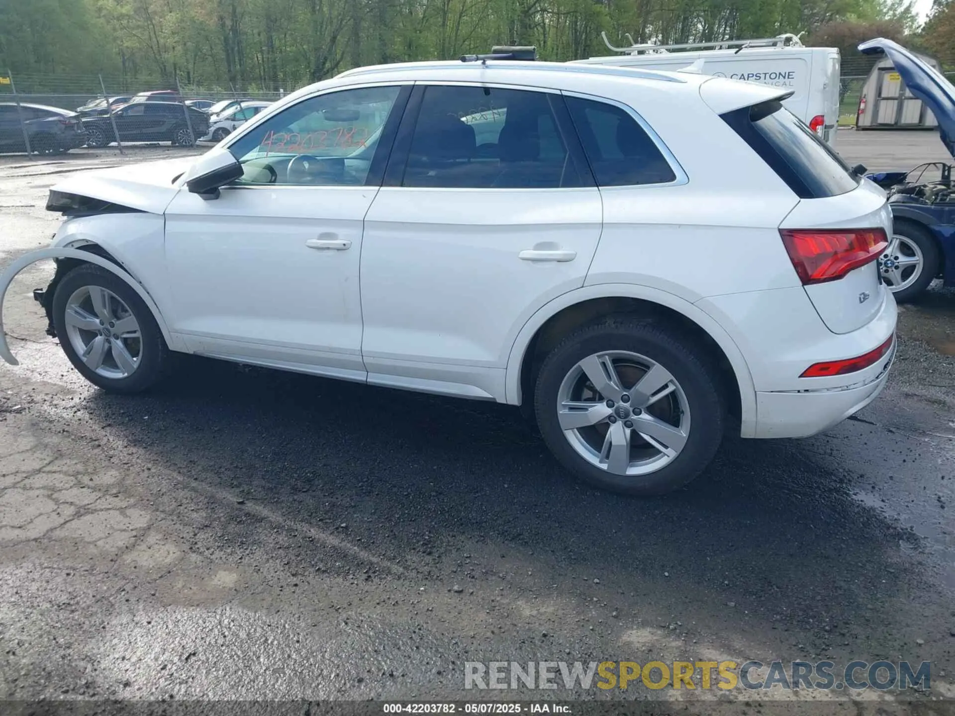 15 fotografías del automóvil dañado WA1BNAFY2K2128903 AUDI Q5 2019