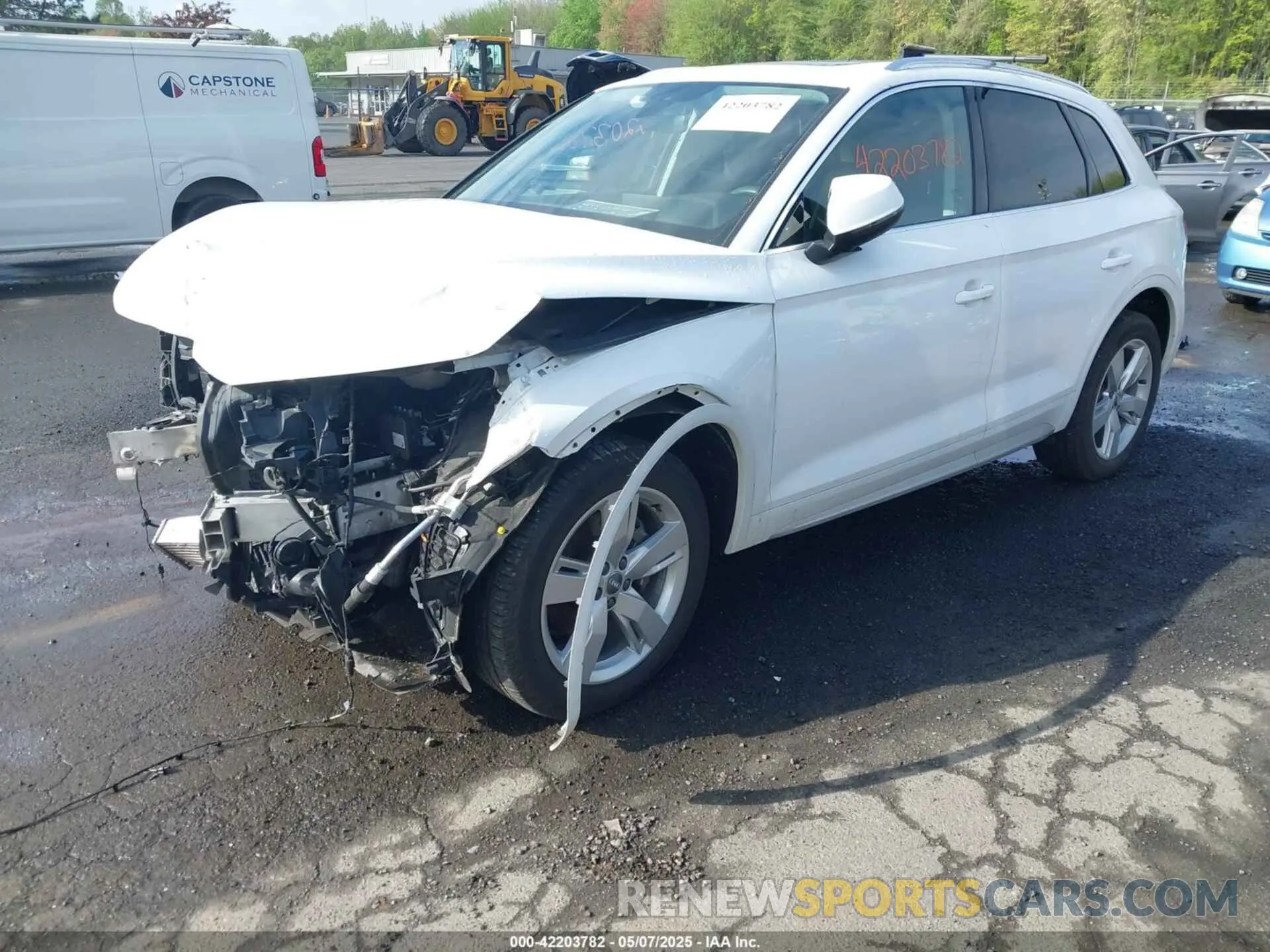 2 fotografías del automóvil dañado WA1BNAFY2K2128903 AUDI Q5 2019