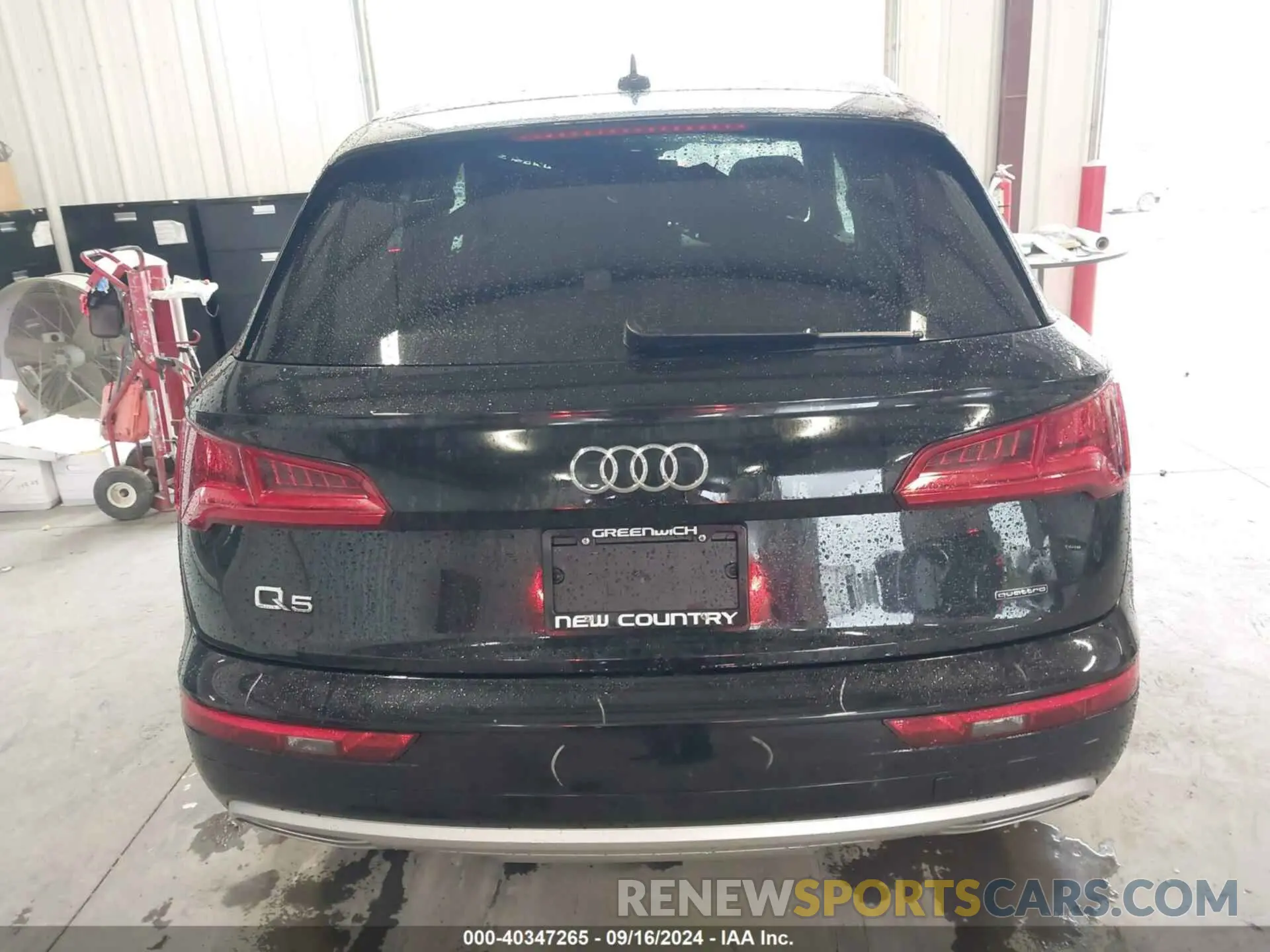 17 fotografías del automóvil dañado WA1BNAFY2K2144759 AUDI Q5 2019