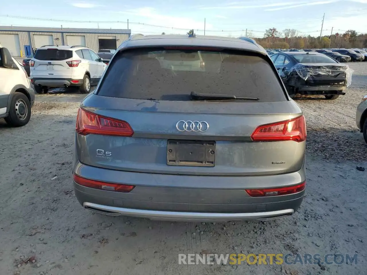 6 fotografías del automóvil dañado WA1BNAFY3K2033749 AUDI Q5 2019