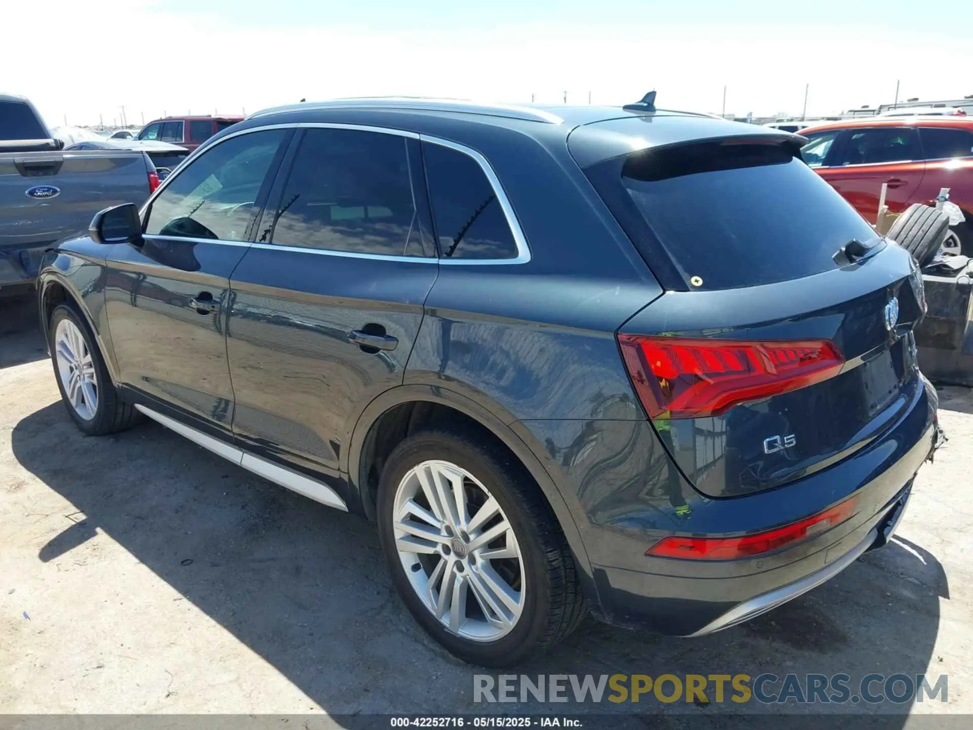 3 fotografías del automóvil dañado WA1BNAFY3K2037963 AUDI Q5 2019