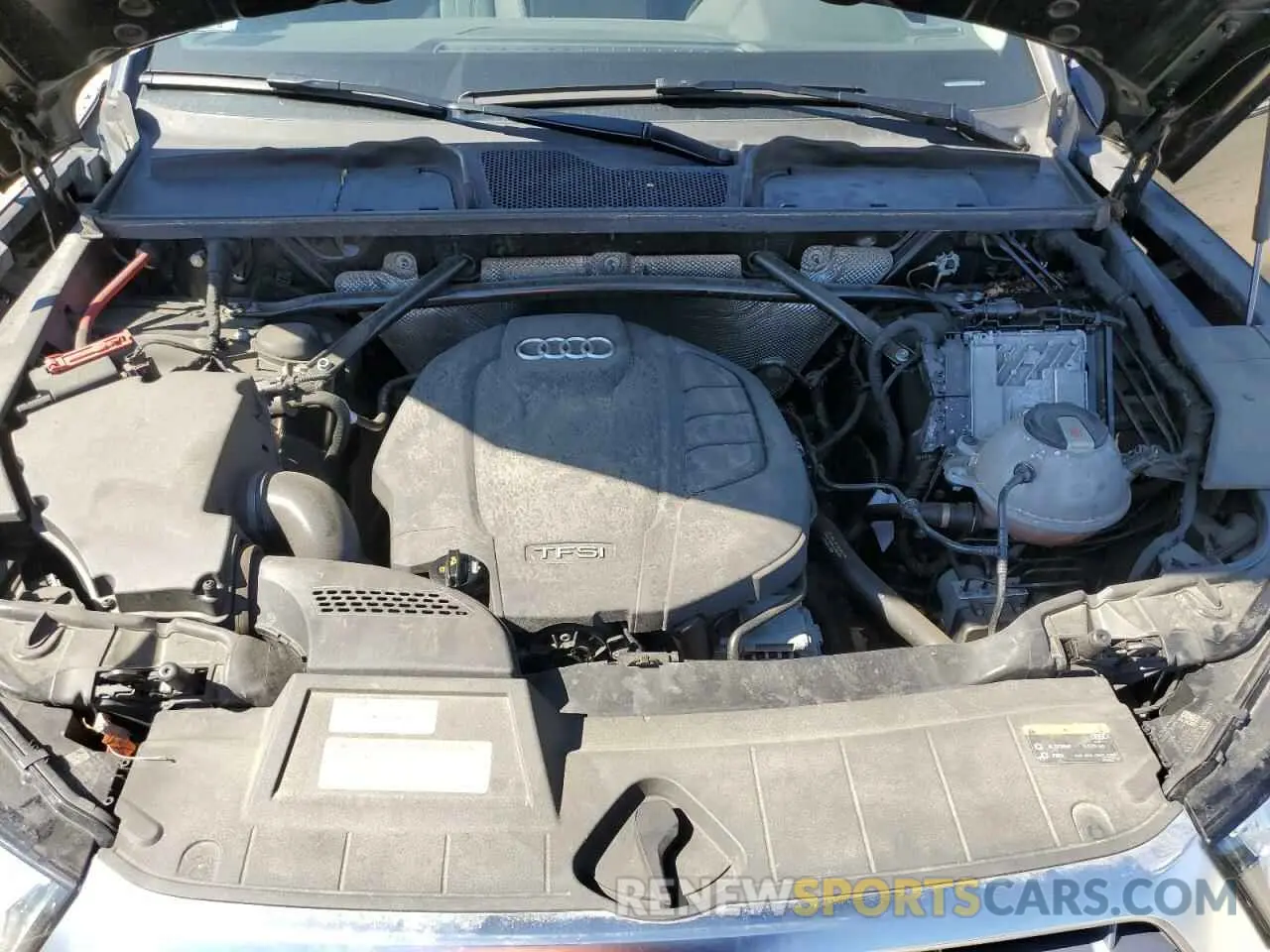 12 fotografías del automóvil dañado WA1BNAFY3K2065603 AUDI Q5 2019