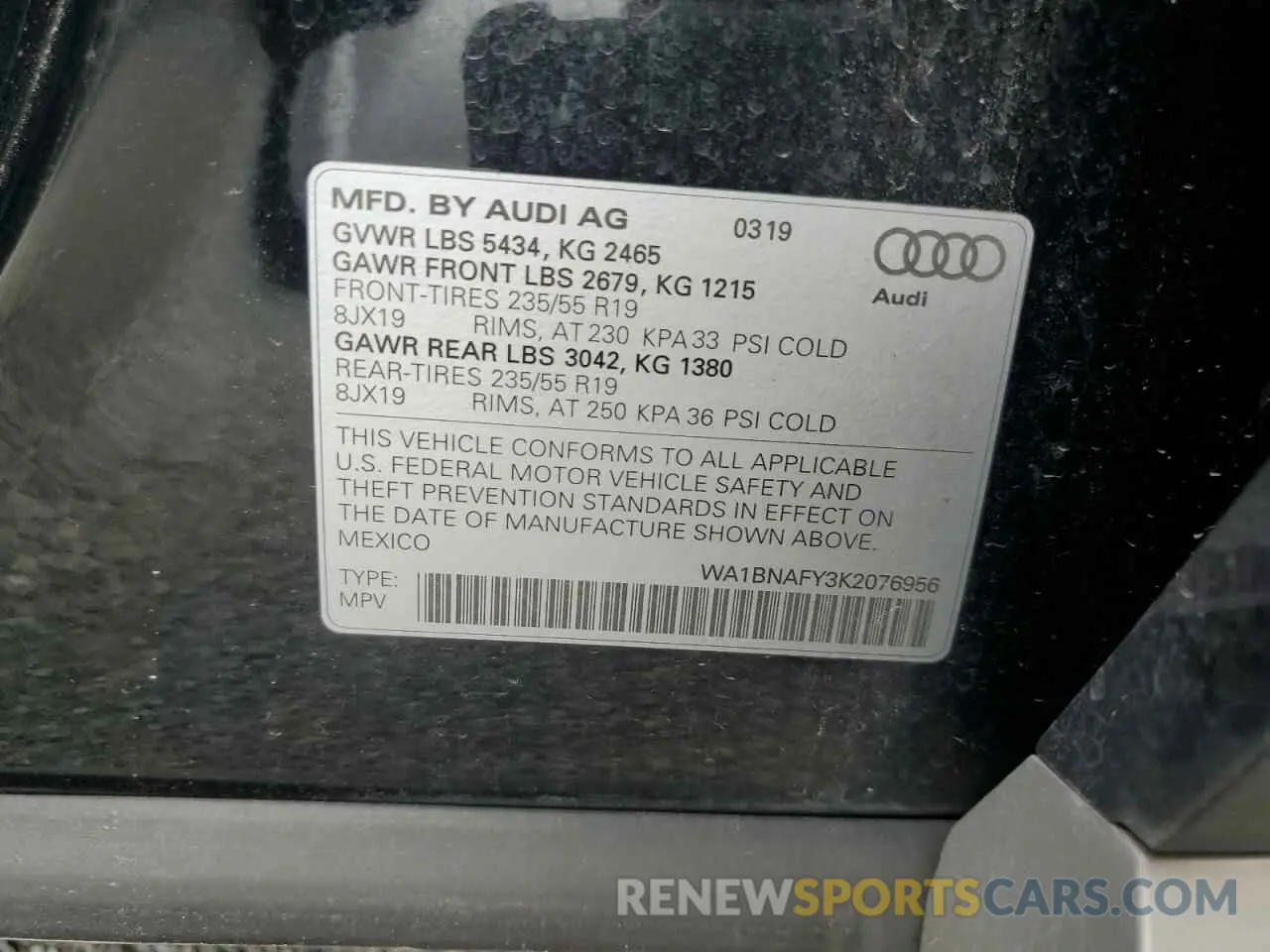 13 fotografías del automóvil dañado WA1BNAFY3K2076956 AUDI Q5 2019
