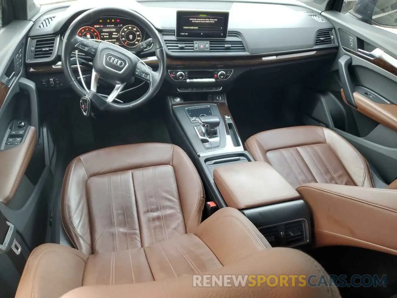 8 fotografías del automóvil dañado WA1BNAFY3K2076956 AUDI Q5 2019