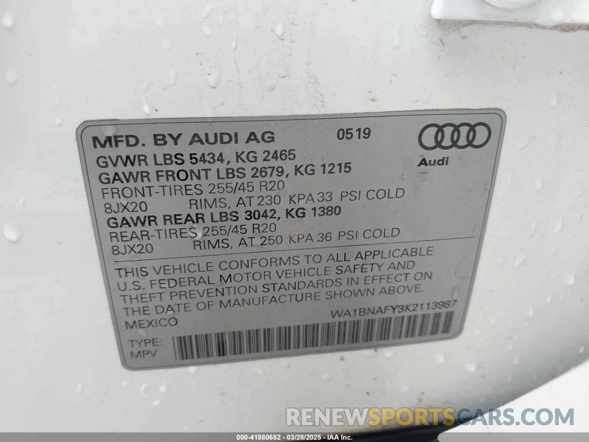 9 fotografías del automóvil dañado WA1BNAFY3K2113987 AUDI Q5 2019