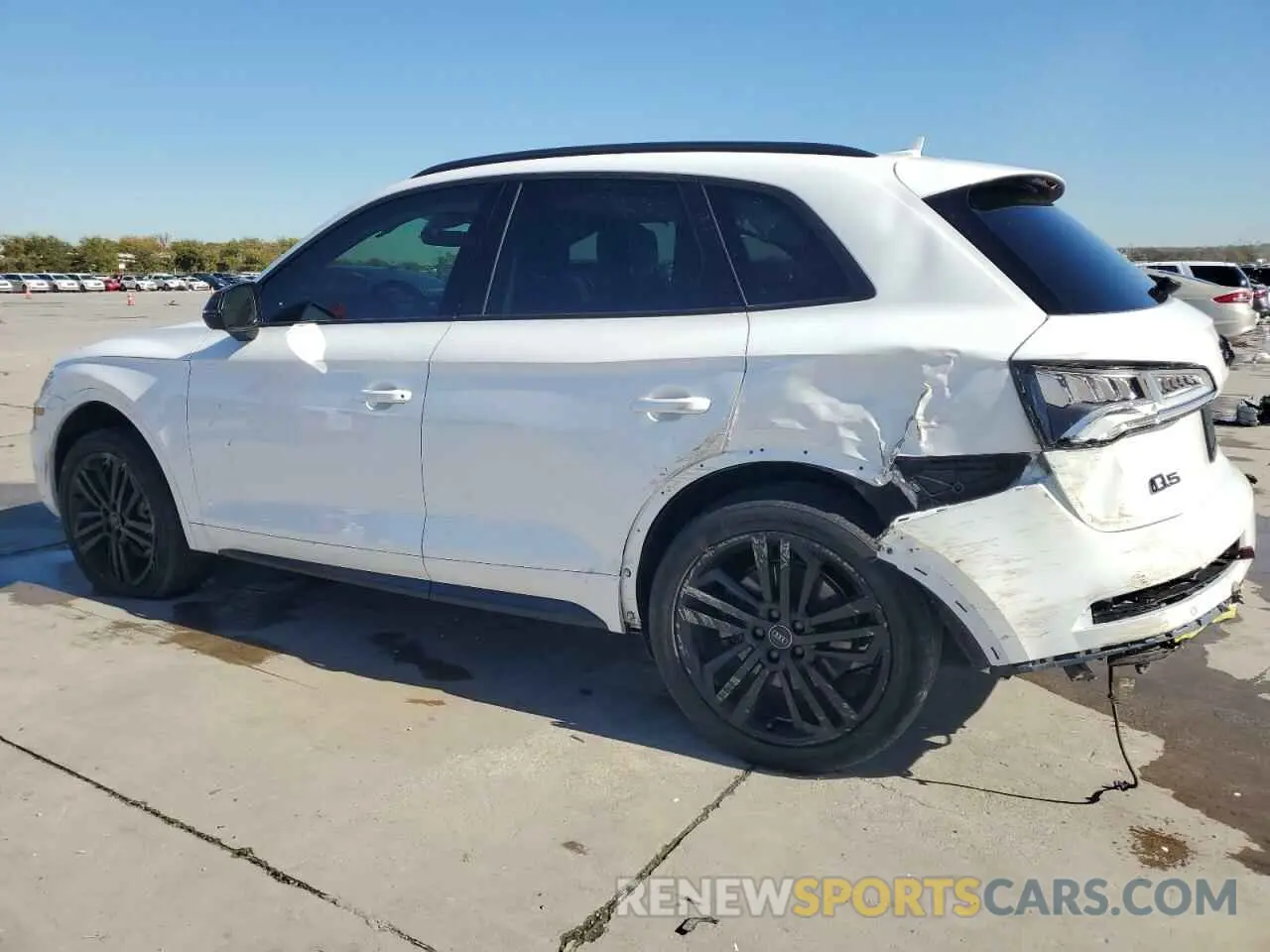 2 fotografías del automóvil dañado WA1BNAFY3K2127839 AUDI Q5 2019