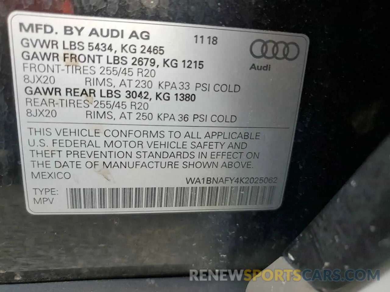 13 fotografías del automóvil dañado WA1BNAFY4K2025062 AUDI Q5 2019