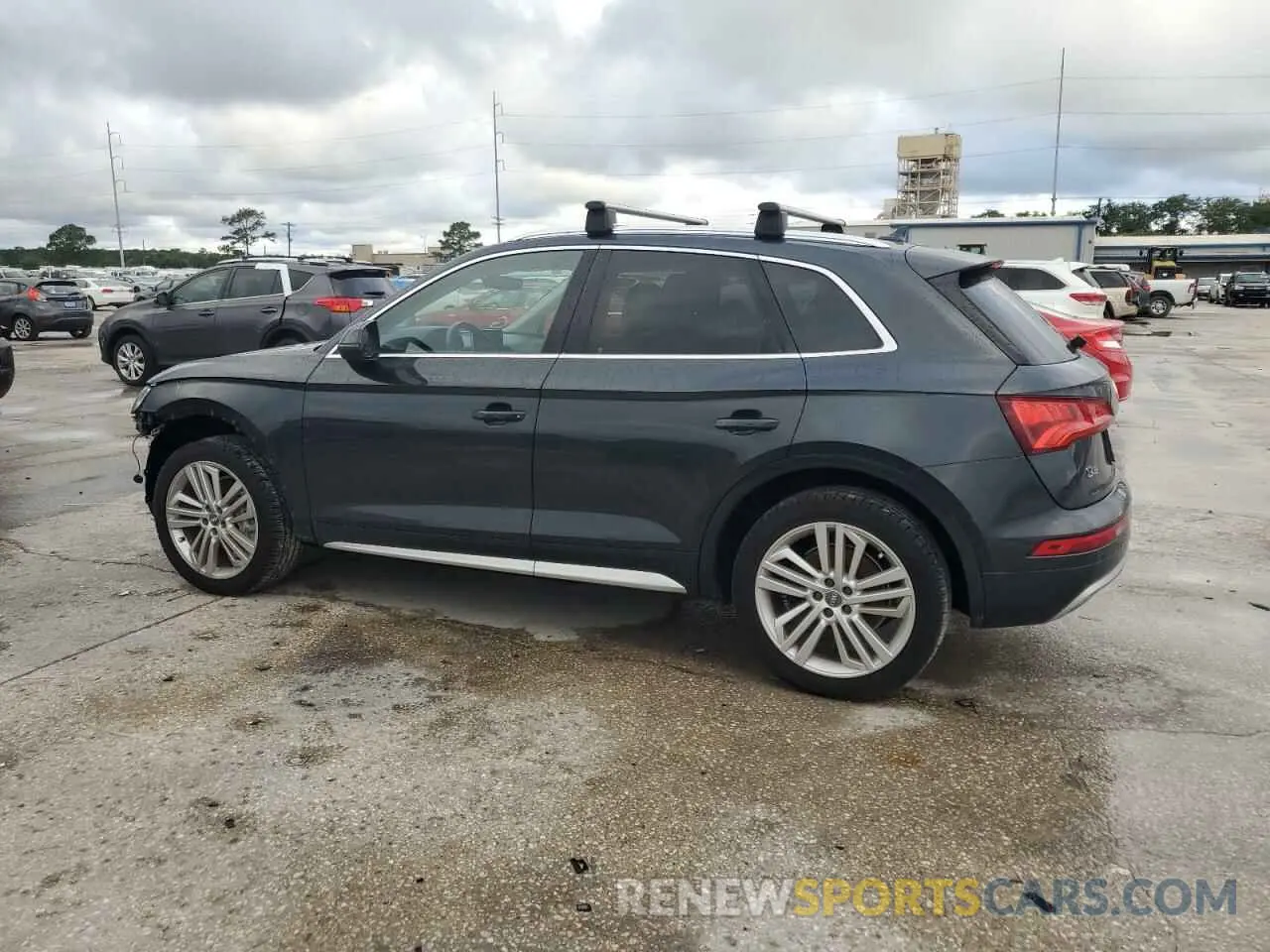 2 fotografías del automóvil dañado WA1BNAFY4K2043772 AUDI Q5 2019