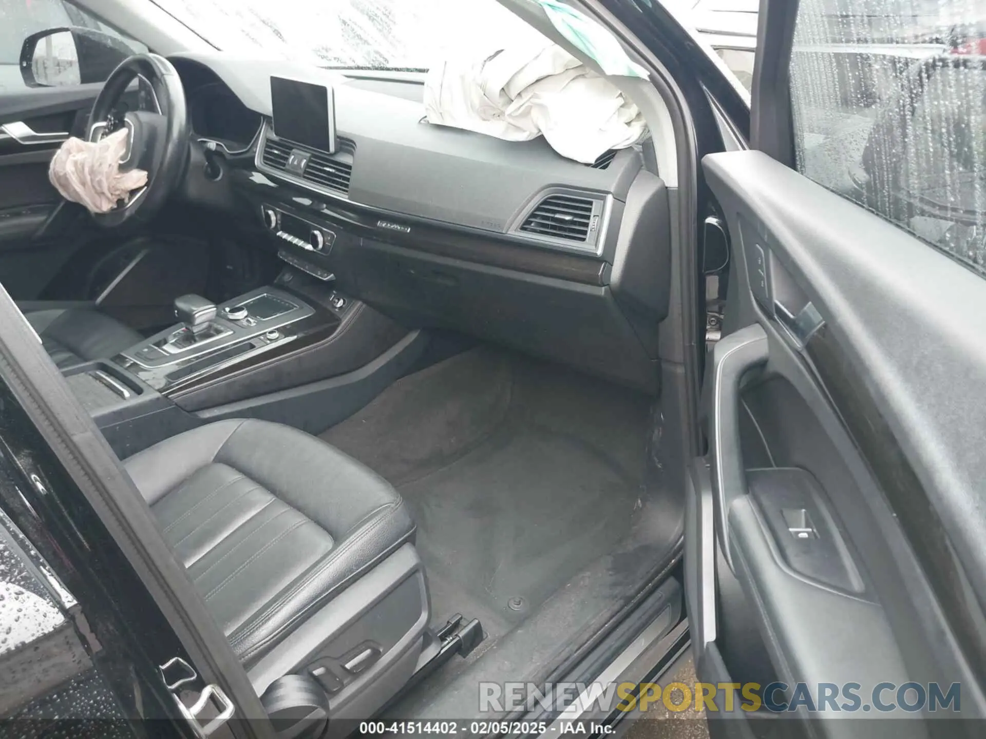 5 fotografías del automóvil dañado WA1BNAFY5K2061035 AUDI Q5 2019