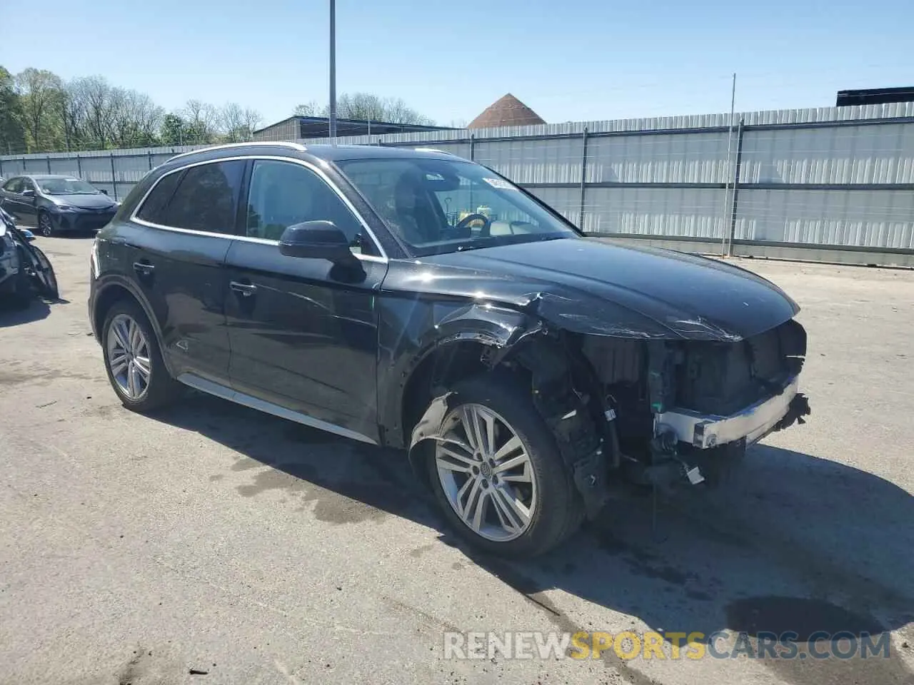 4 fotografías del automóvil dañado WA1BNAFY5K2085626 AUDI Q5 2019