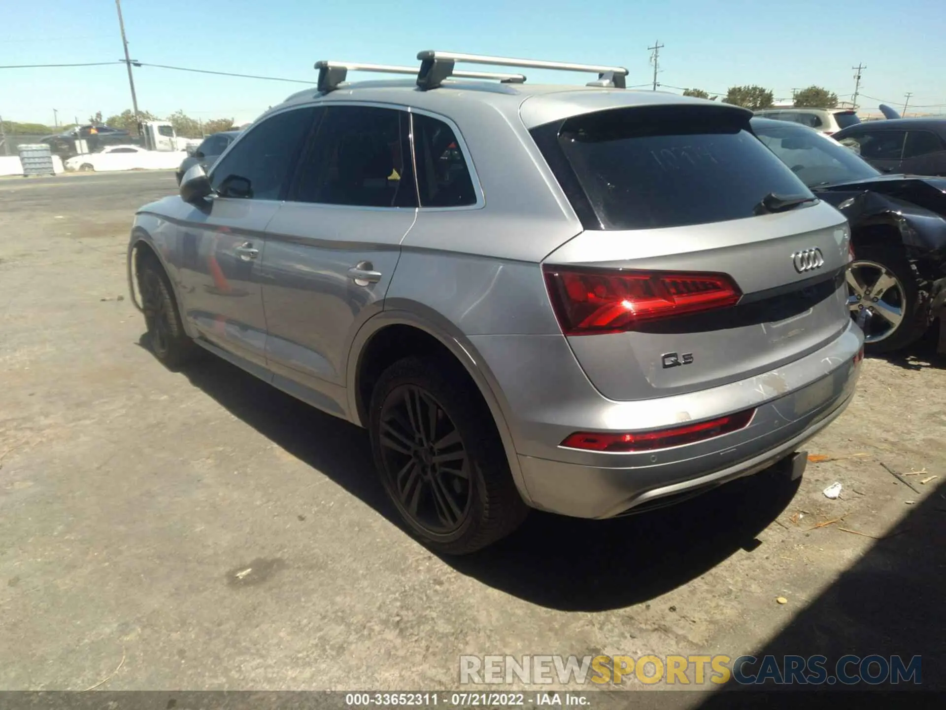 3 fotografías del automóvil dañado WA1BNAFY5K2122898 AUDI Q5 2019