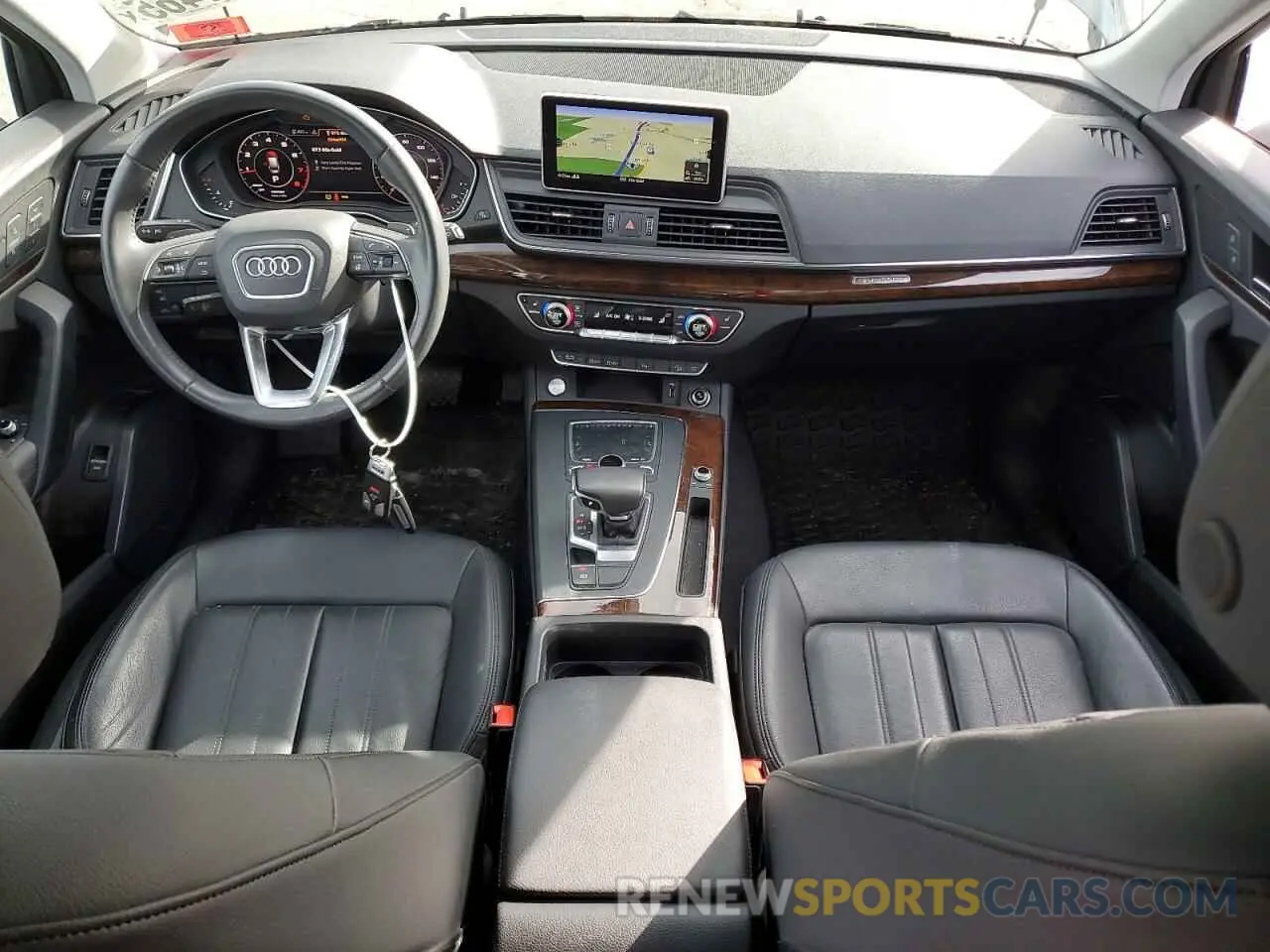 8 fotografías del automóvil dañado WA1BNAFY5K2139250 AUDI Q5 2019