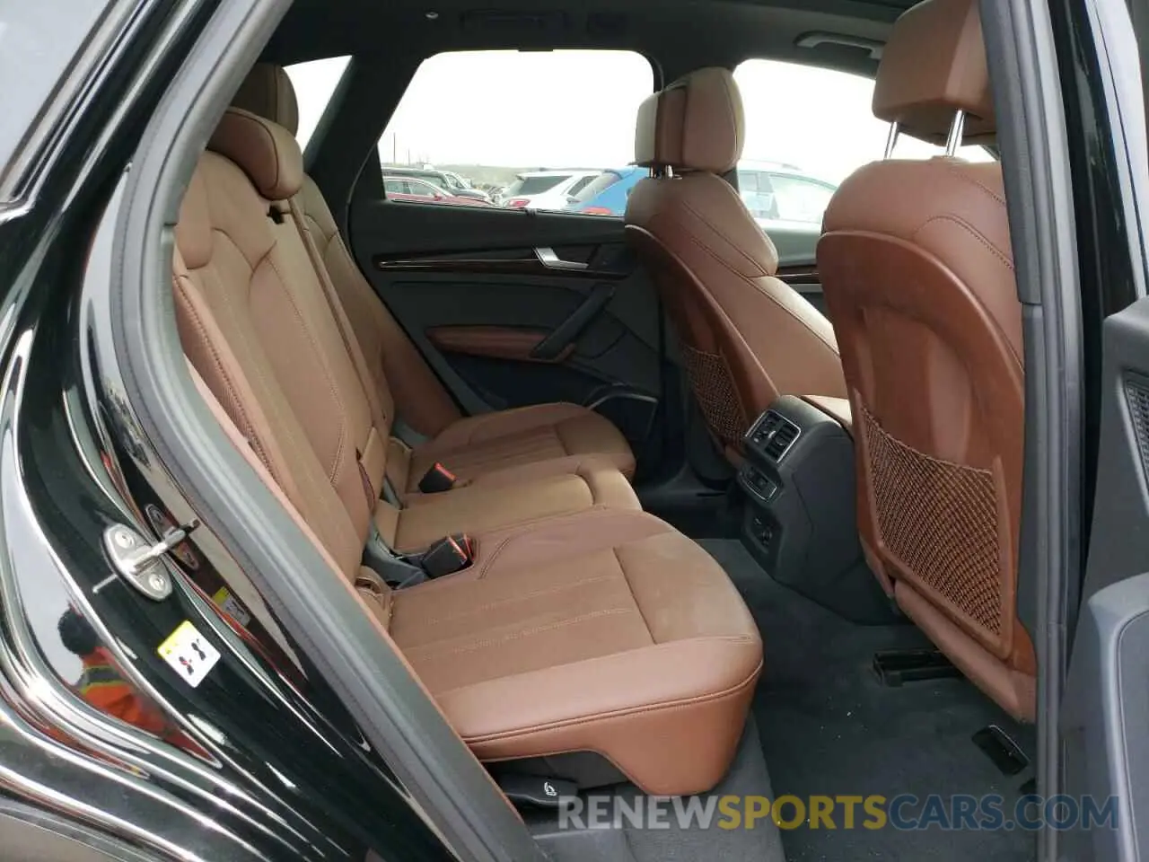 11 fotografías del automóvil dañado WA1BNAFY5K2142794 AUDI Q5 2019