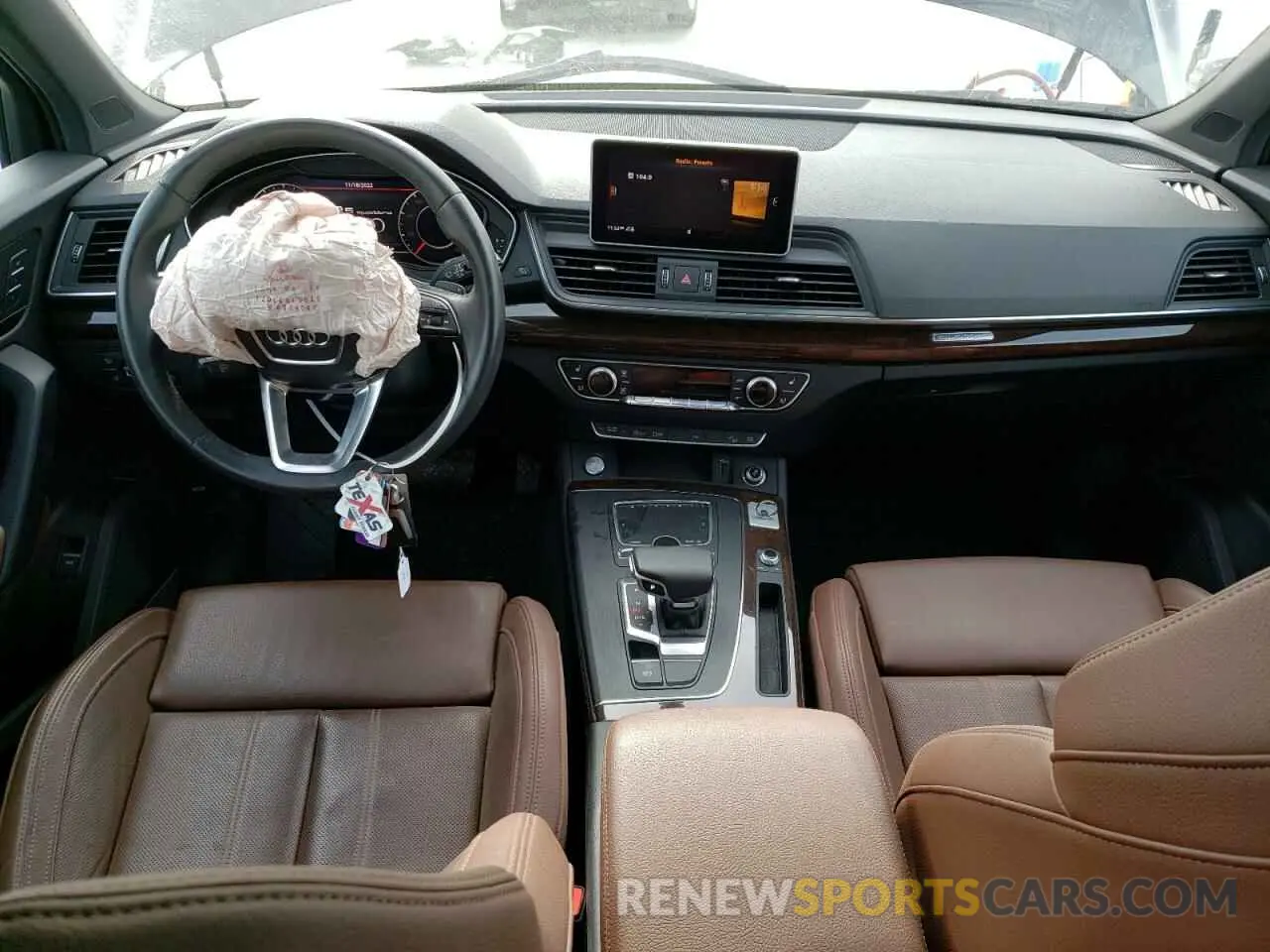 8 fotografías del automóvil dañado WA1BNAFY5K2142794 AUDI Q5 2019
