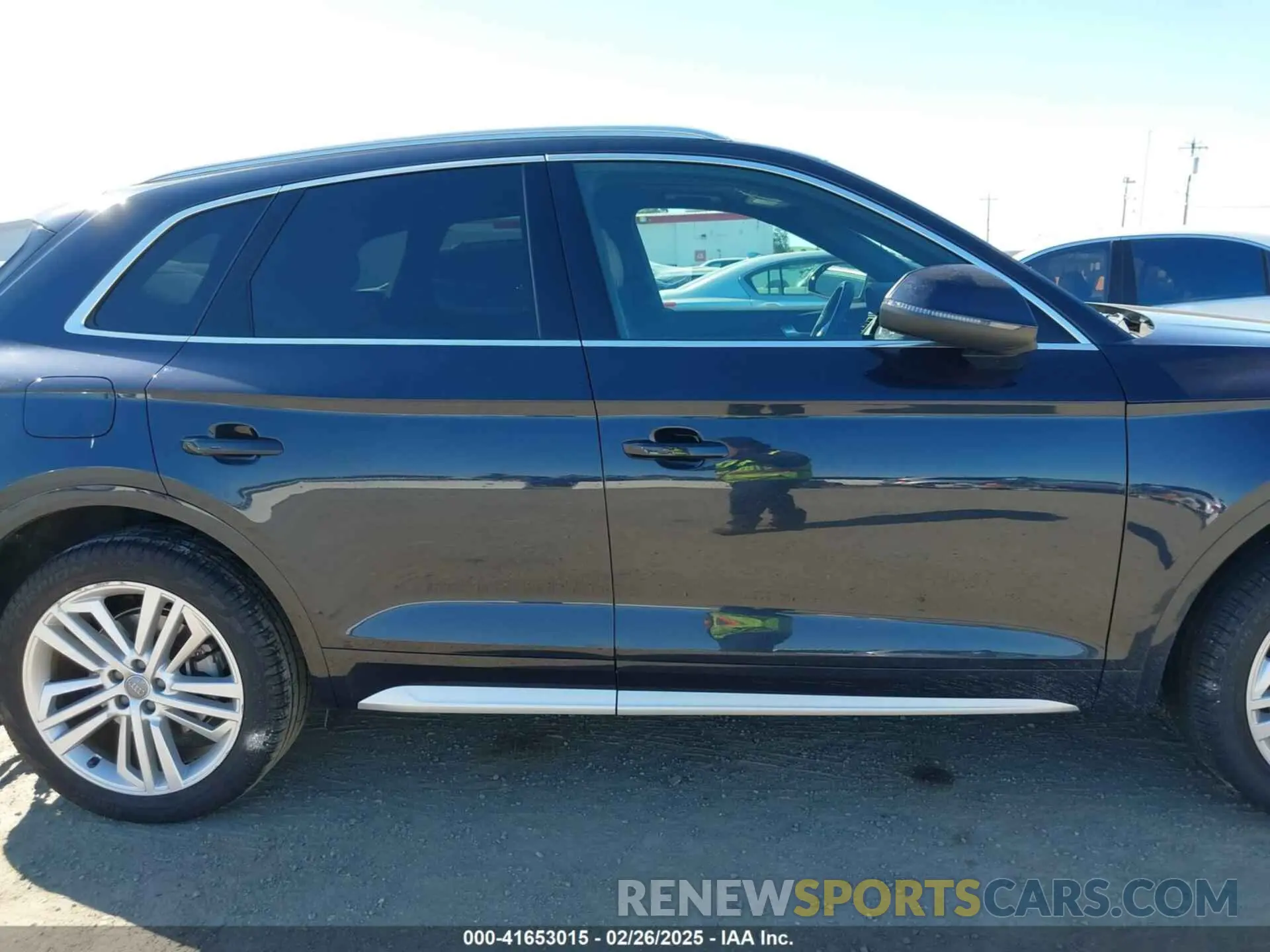 13 fotografías del automóvil dañado WA1BNAFY6K2031560 AUDI Q5 2019