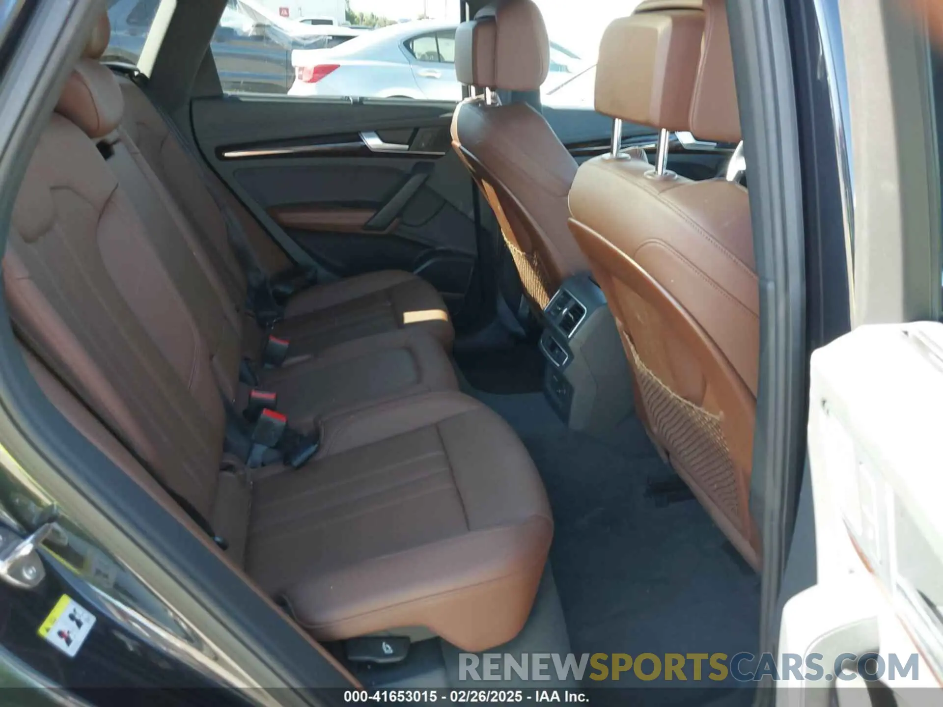 8 fotografías del automóvil dañado WA1BNAFY6K2031560 AUDI Q5 2019