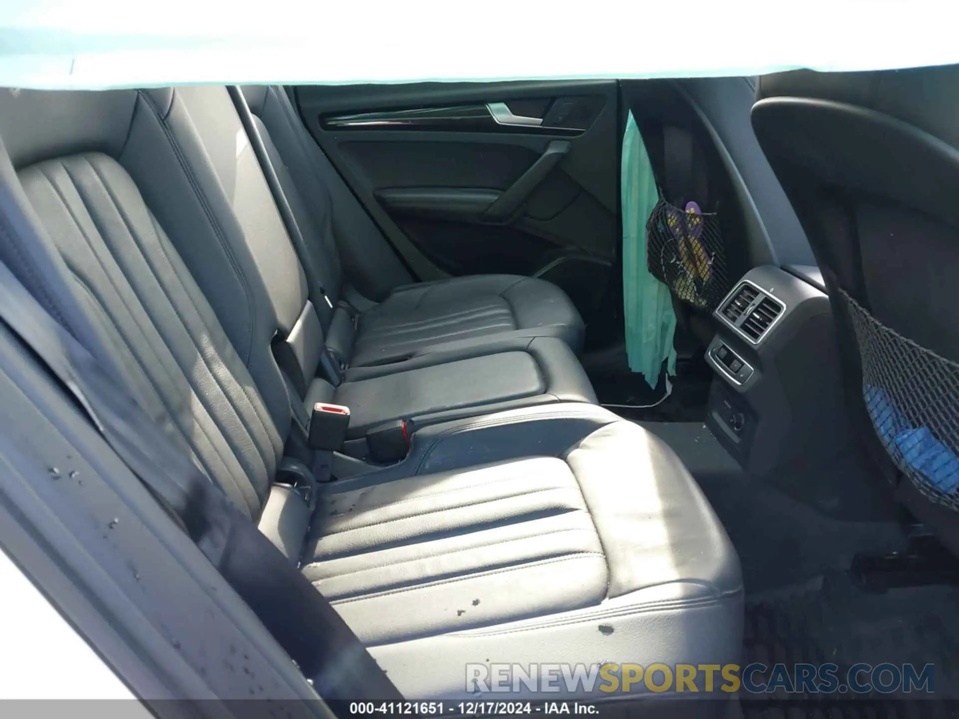 8 fotografías del automóvil dañado WA1BNAFY6K2038038 AUDI Q5 2019