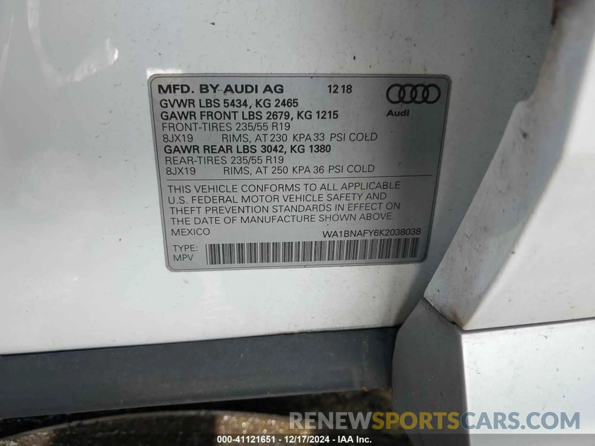 9 fotografías del automóvil dañado WA1BNAFY6K2038038 AUDI Q5 2019