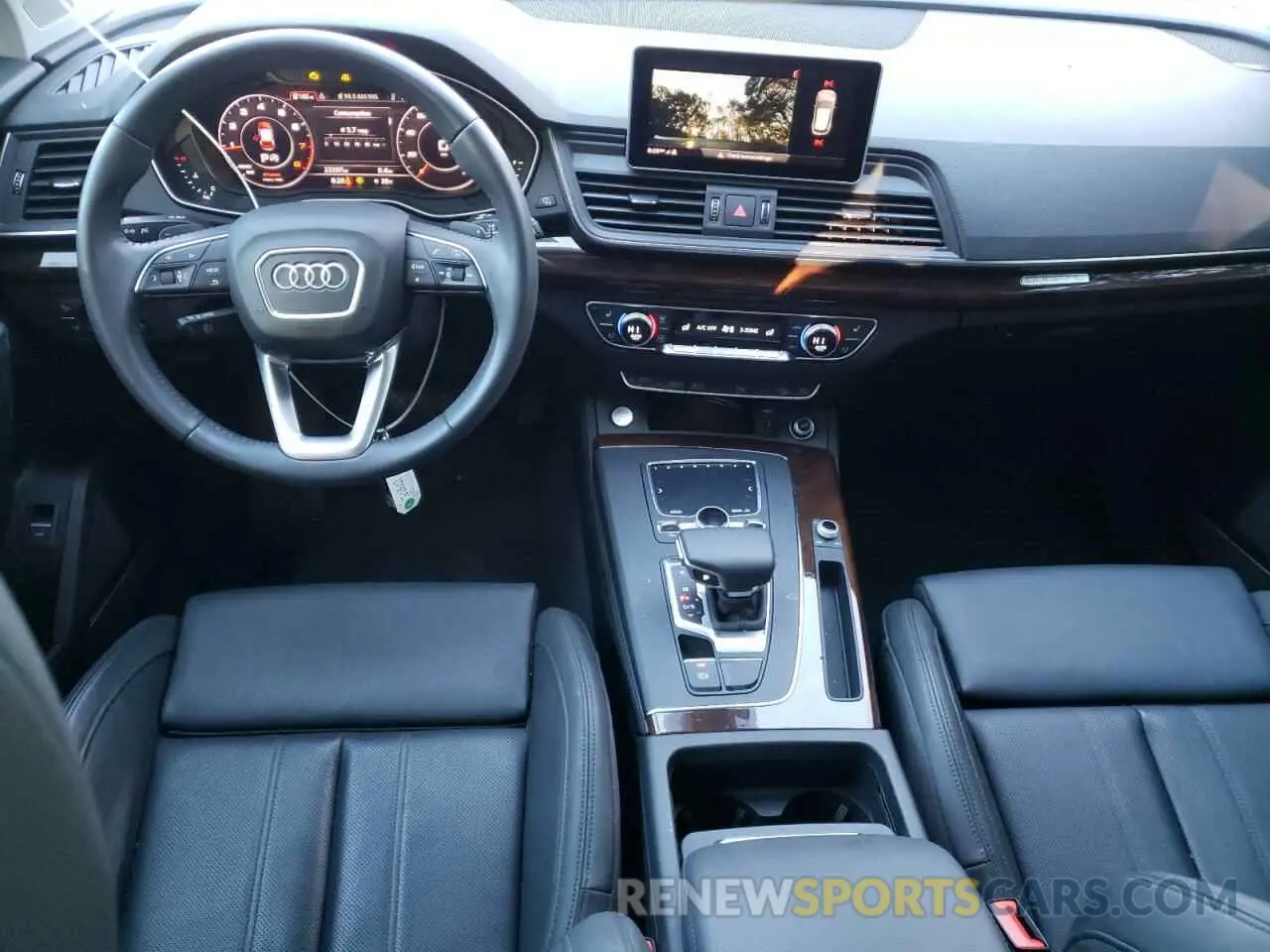8 fotografías del automóvil dañado WA1BNAFY6K2139466 AUDI Q5 2019