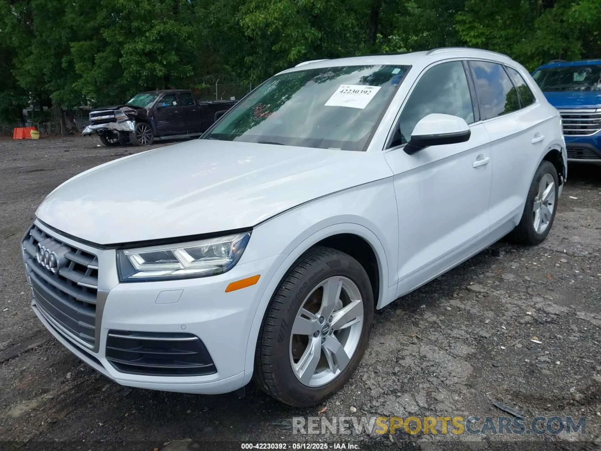 2 fotografías del automóvil dañado WA1BNAFY7K2056998 AUDI Q5 2019