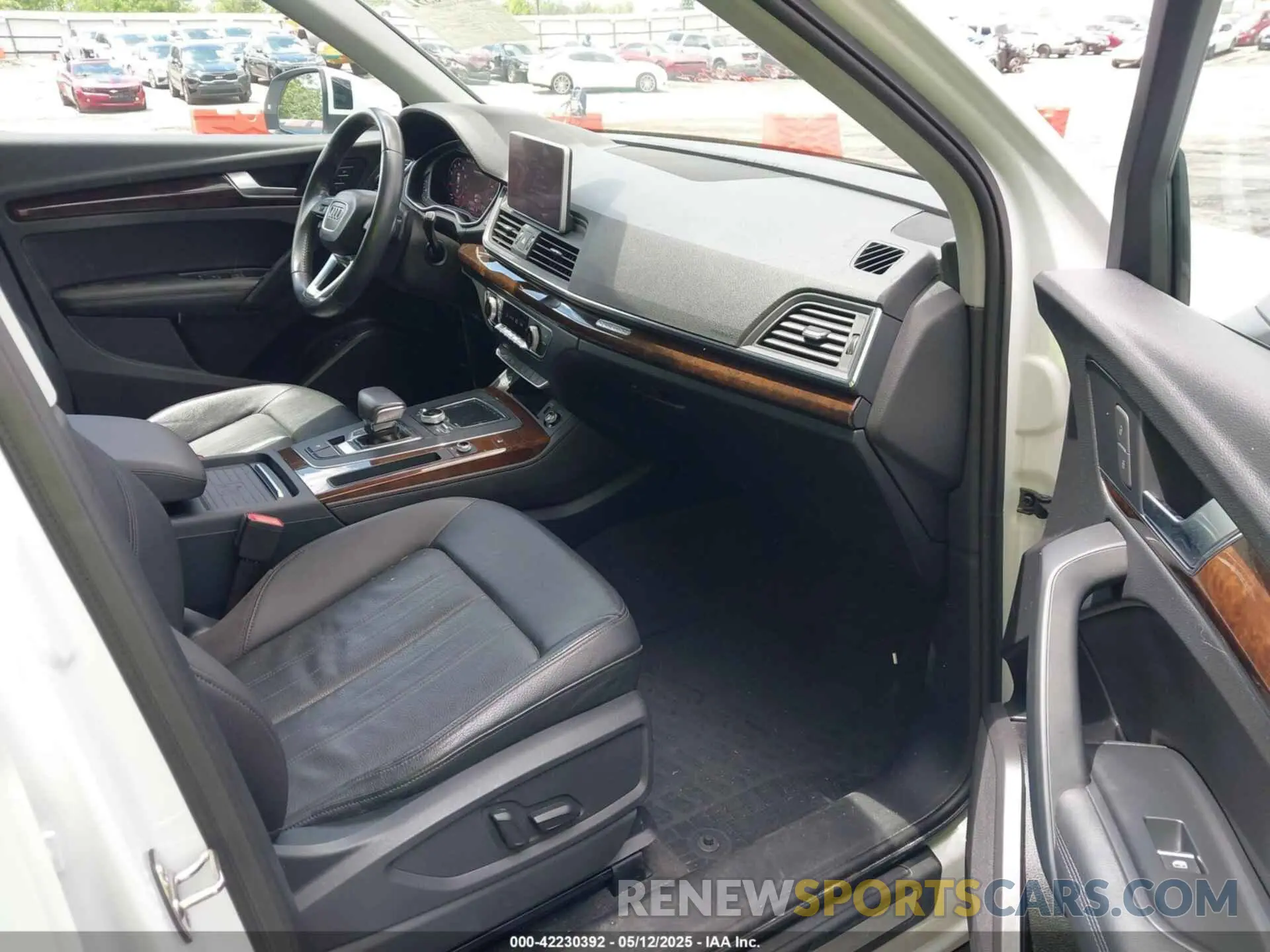 5 fotografías del automóvil dañado WA1BNAFY7K2056998 AUDI Q5 2019