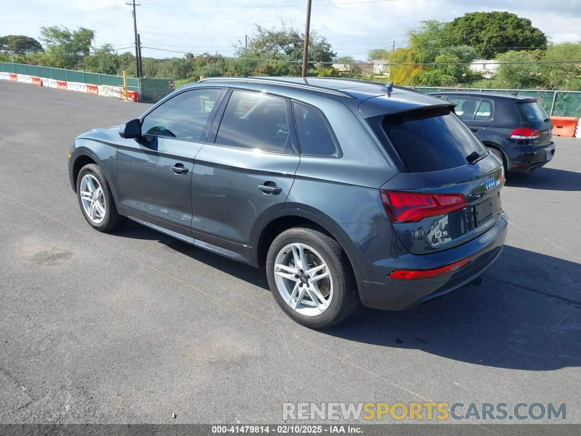 3 fotografías del automóvil dañado WA1BNAFY7K2067970 AUDI Q5 2019