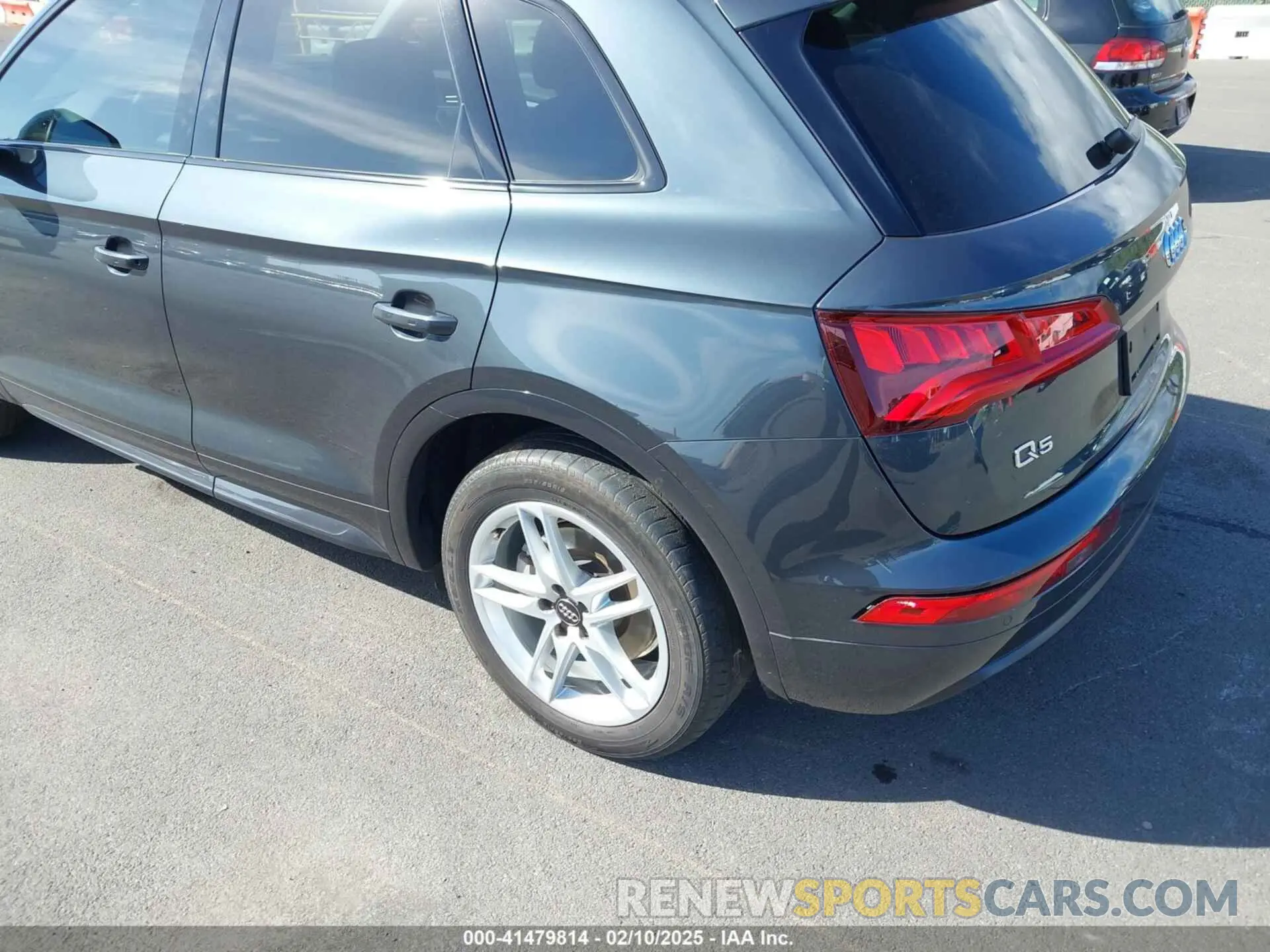 6 fotografías del automóvil dañado WA1BNAFY7K2067970 AUDI Q5 2019
