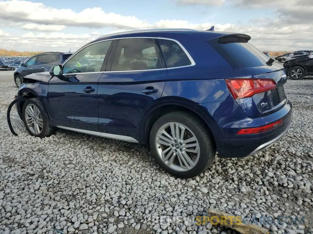 2 fotografías del automóvil dañado WA1BNAFY7K2073722 AUDI Q5 2019