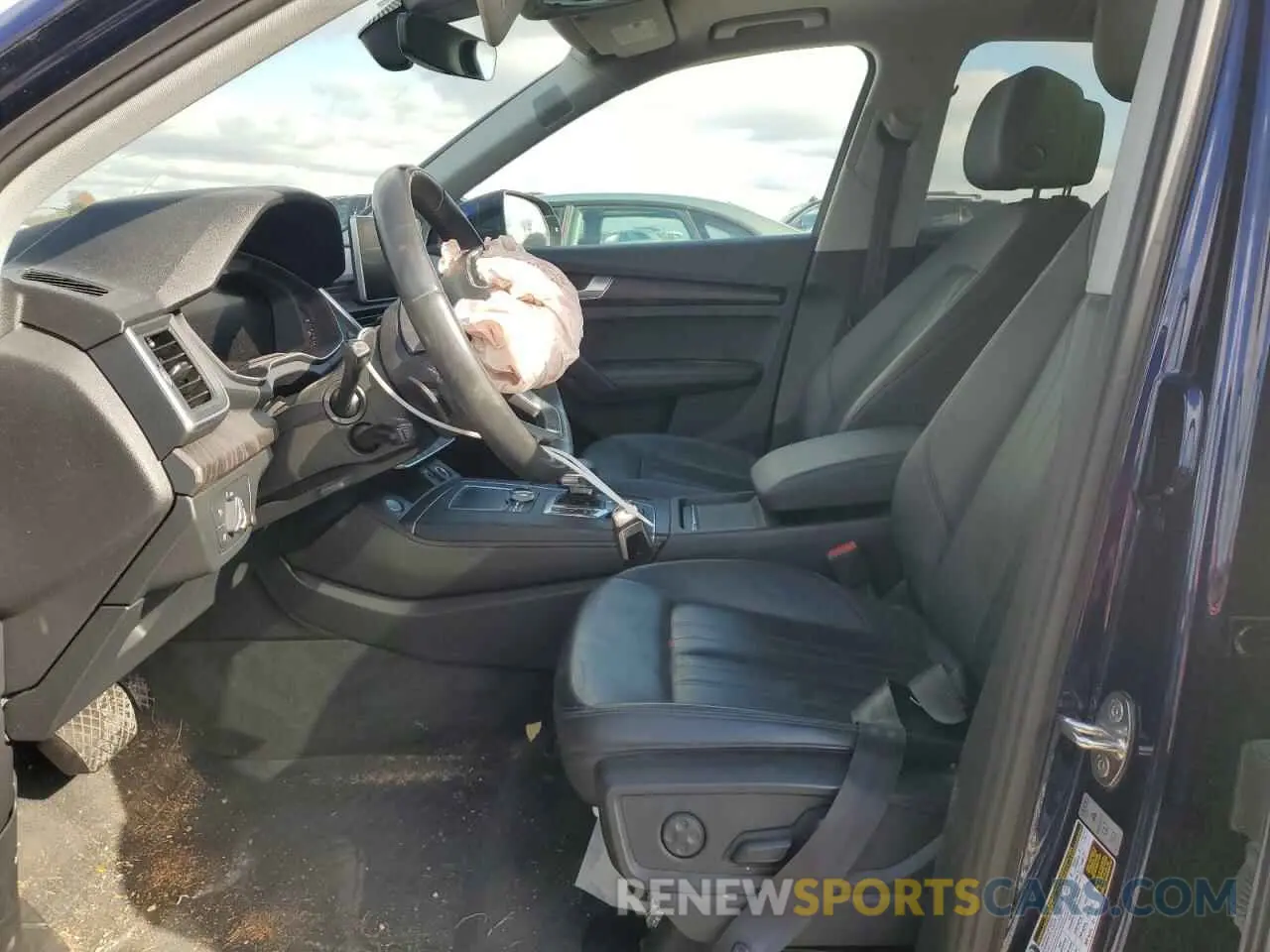7 fotografías del automóvil dañado WA1BNAFY7K2073722 AUDI Q5 2019