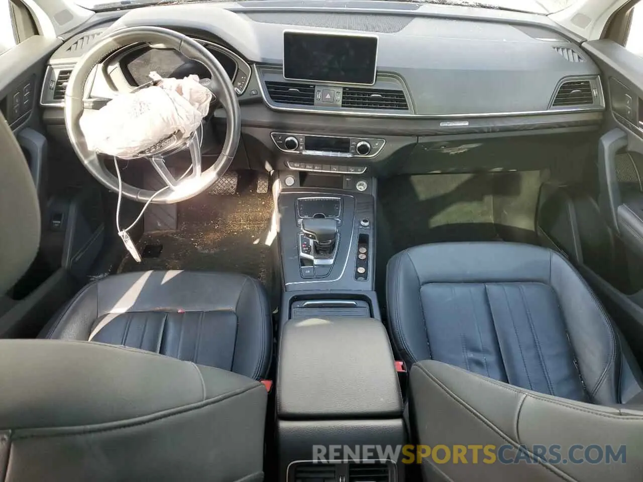 8 fotografías del automóvil dañado WA1BNAFY7K2073722 AUDI Q5 2019