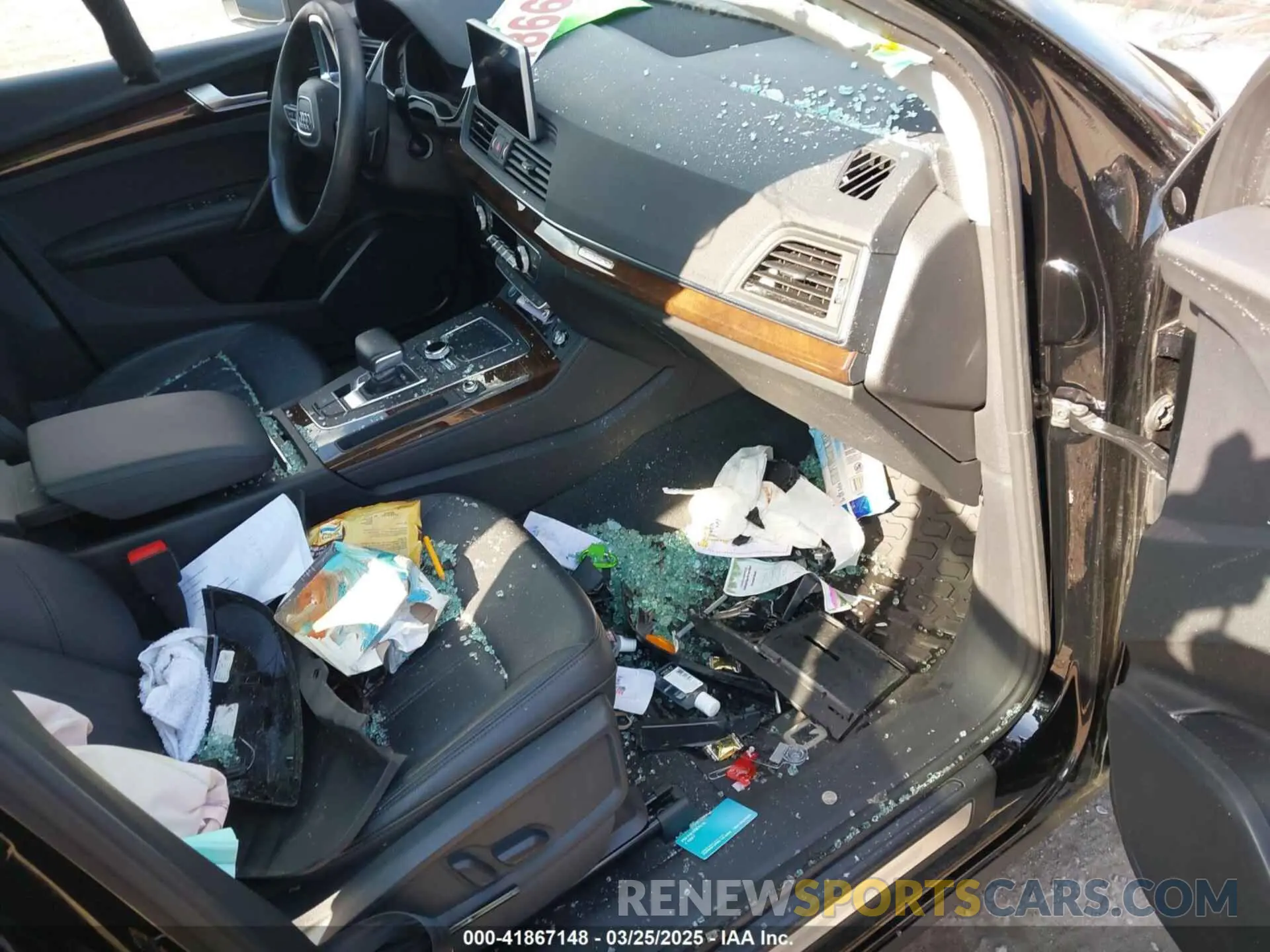 5 fotografías del automóvil dañado WA1BNAFY7K2133935 AUDI Q5 2019