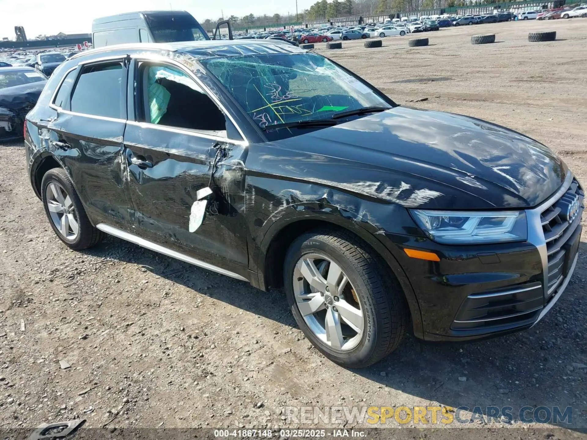 6 fotografías del automóvil dañado WA1BNAFY7K2133935 AUDI Q5 2019