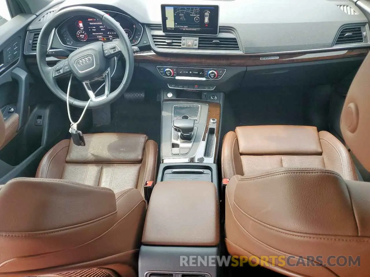 8 fotografías del automóvil dañado WA1BNAFY8K2036873 AUDI Q5 2019
