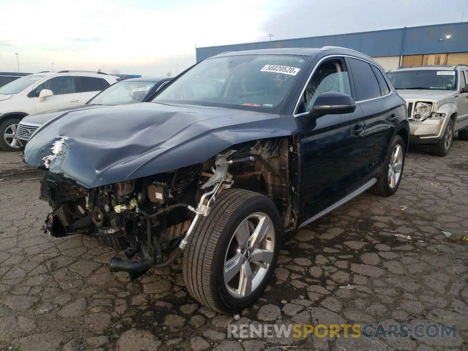2 fotografías del automóvil dañado WA1BNAFY8K2038977 AUDI Q5 2019