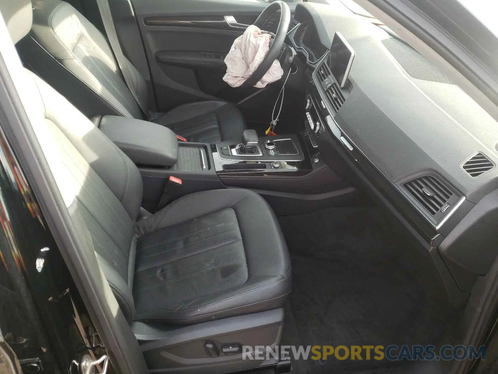 5 fotografías del automóvil dañado WA1BNAFY8K2038977 AUDI Q5 2019