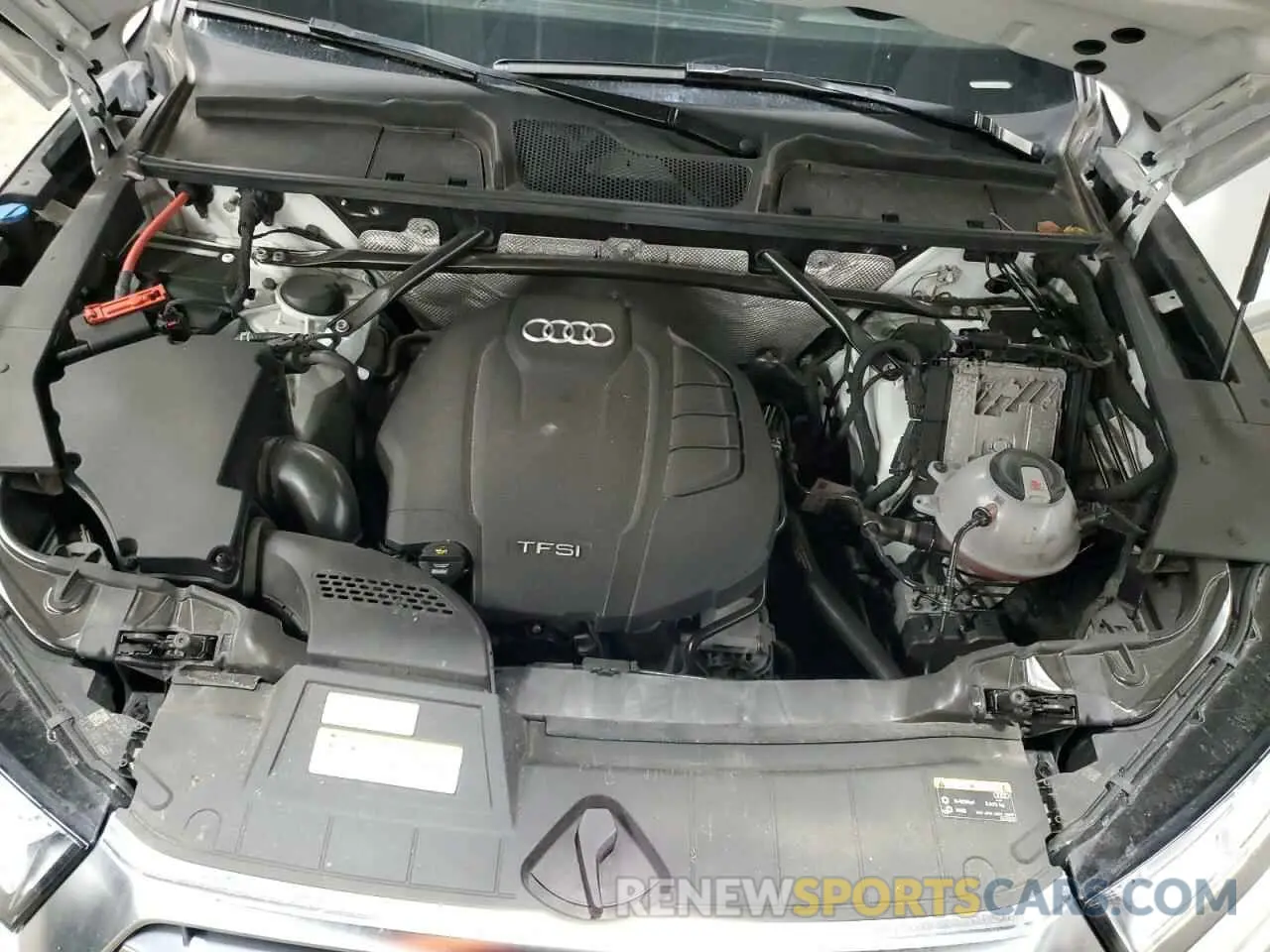 11 fotografías del automóvil dañado WA1BNAFY8K2045167 AUDI Q5 2019