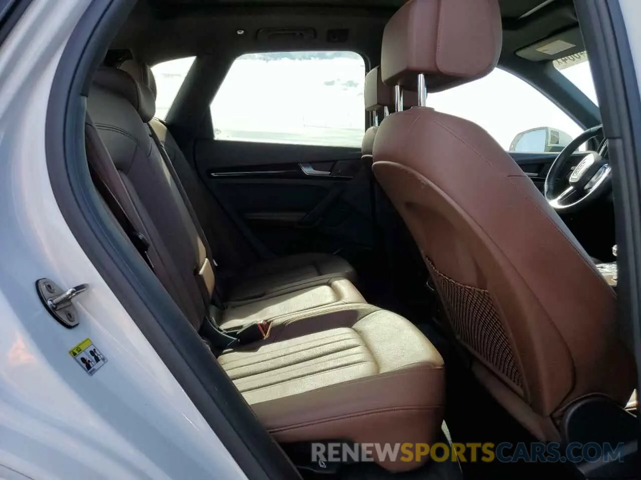 11 fotografías del automóvil dañado WA1BNAFYXK2045297 AUDI Q5 2019