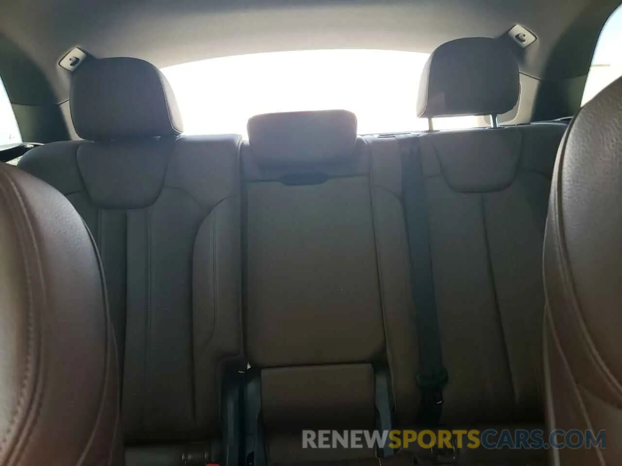 10 fotografías del automóvil dañado WA1BNAFYXK2069809 AUDI Q5 2019